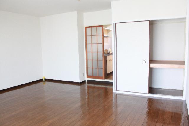 部屋２