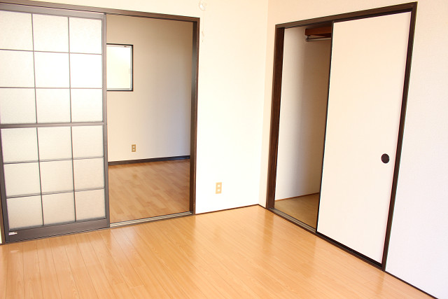 部屋２