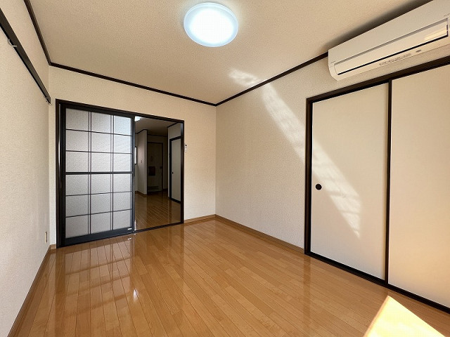 部屋２