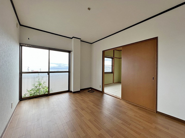 部屋３