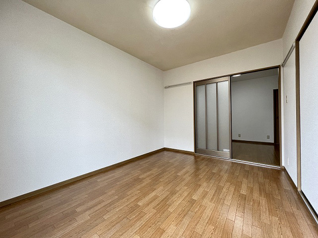 部屋２