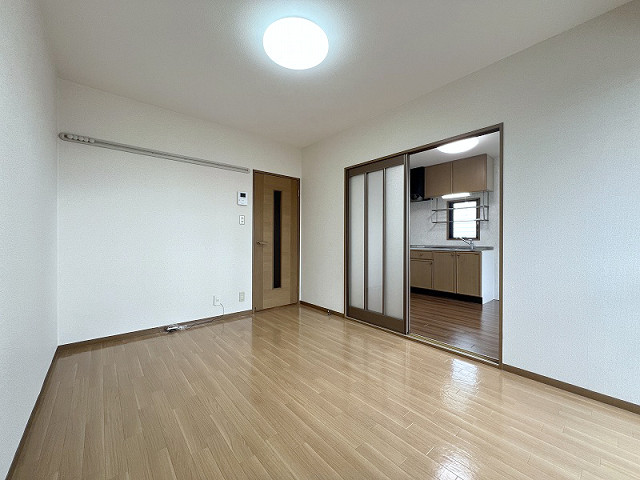部屋２