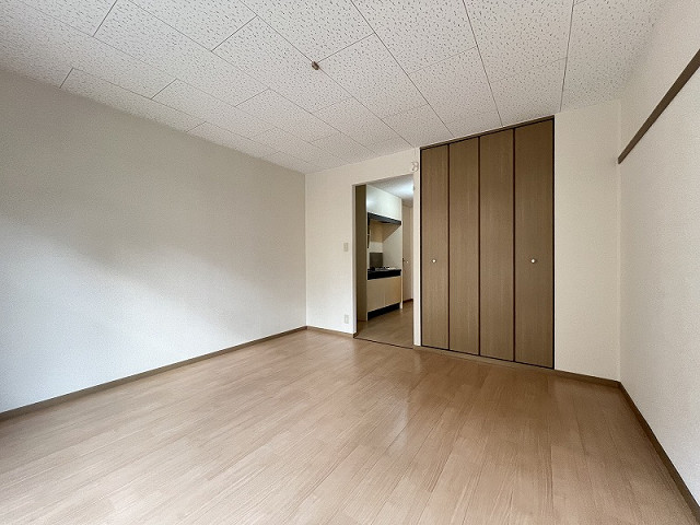 部屋２