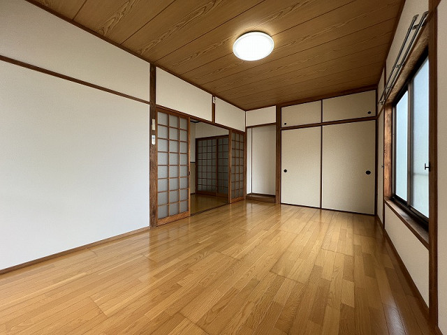 部屋２