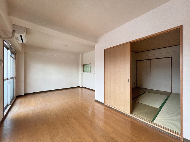 部屋２