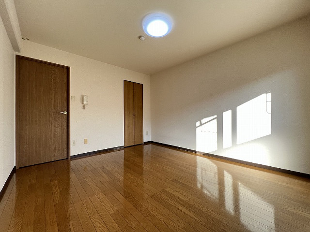部屋２