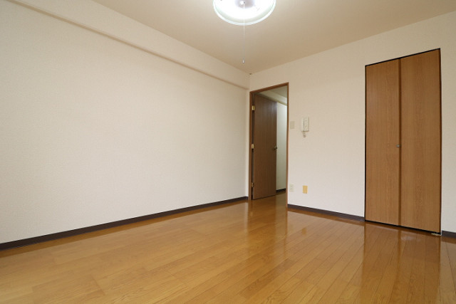 部屋２