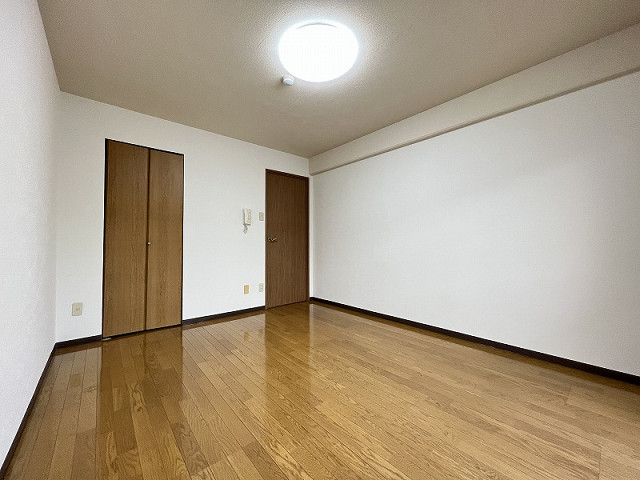 部屋２