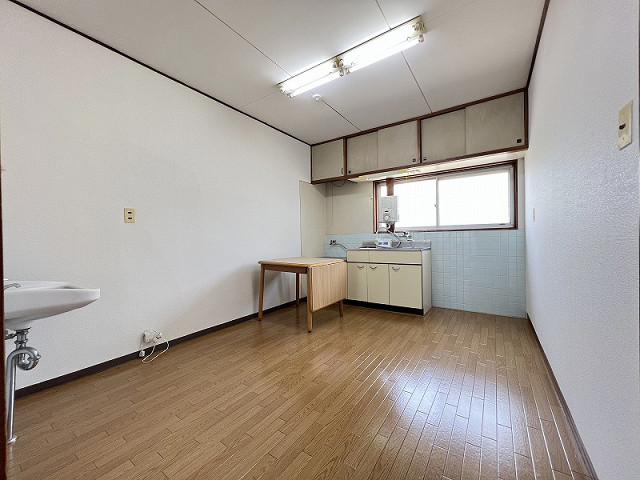 部屋３