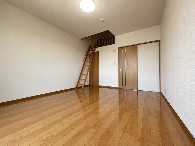 部屋２