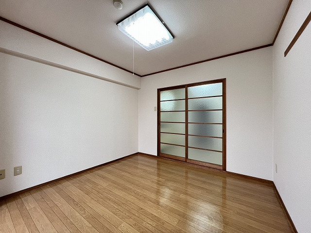 部屋２