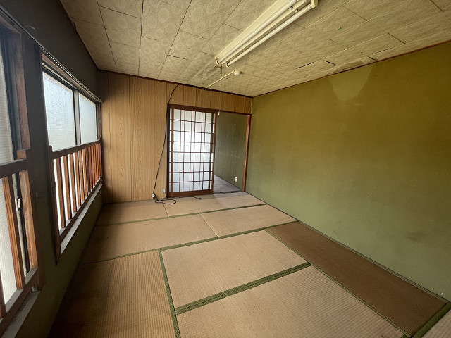 部屋４