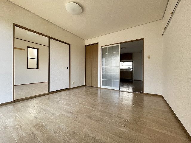 部屋２