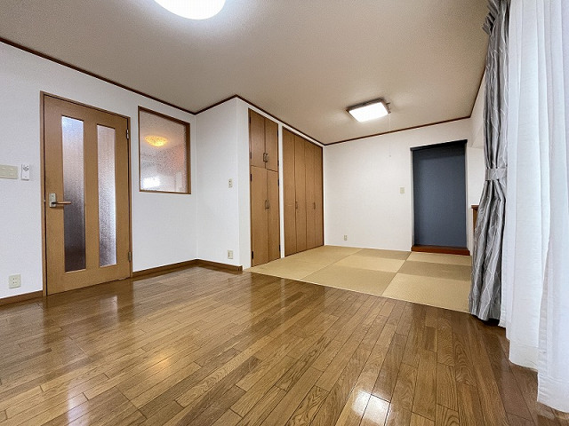 部屋２