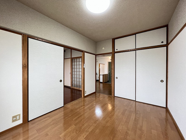 部屋２