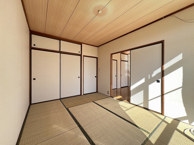 部屋２