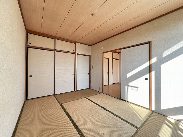 部屋２