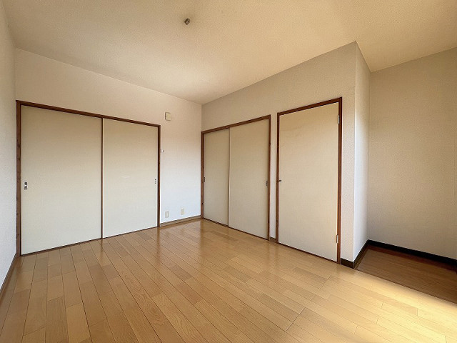 部屋２