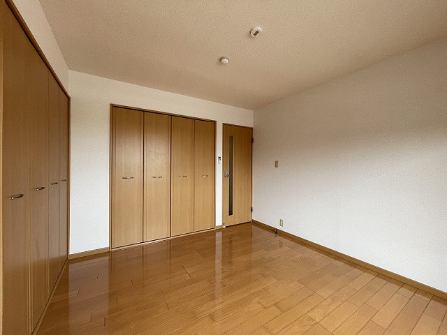 部屋２