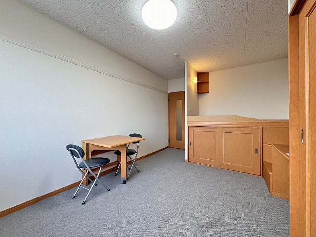 部屋２