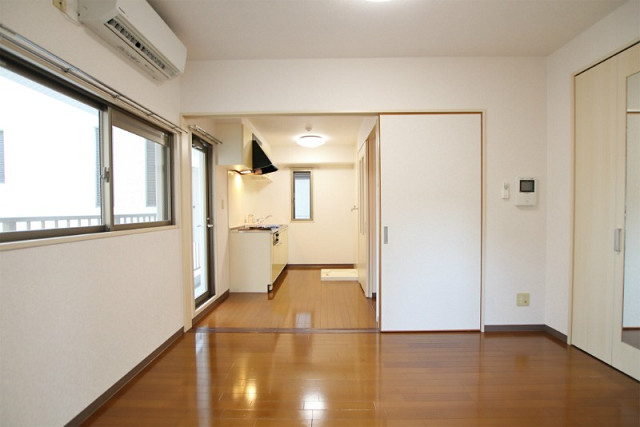 部屋２