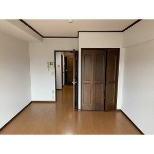 部屋２