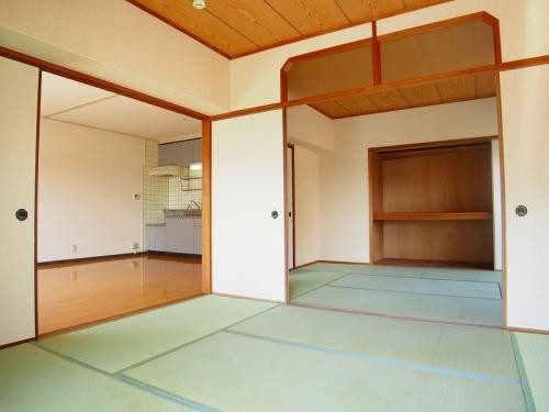 部屋２
