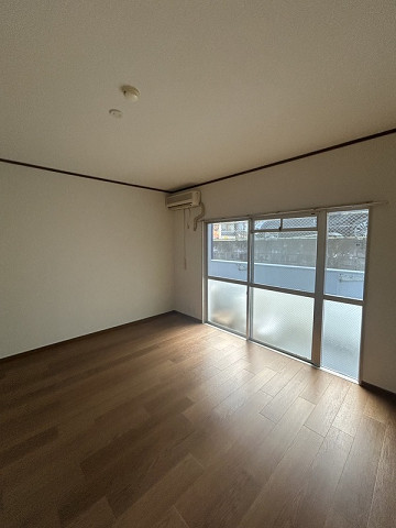 部屋２