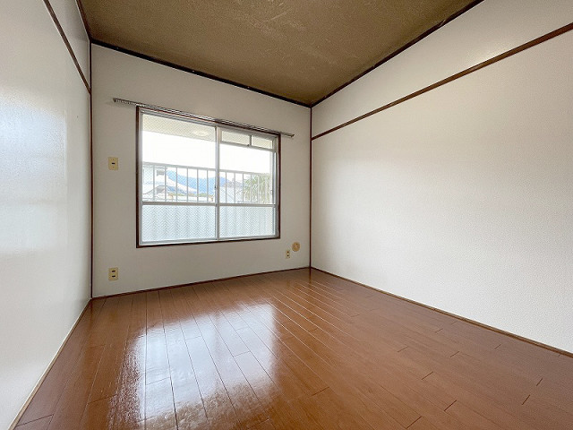 部屋３