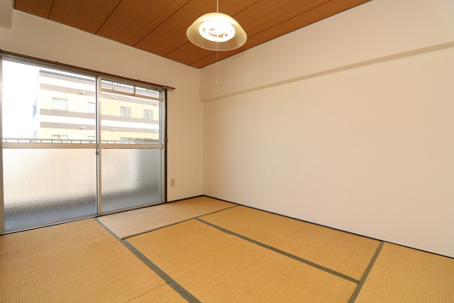 部屋３