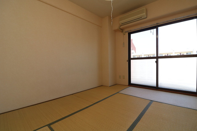 部屋３