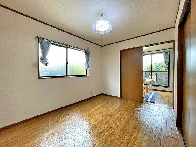 部屋３