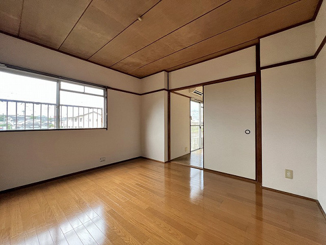 部屋３