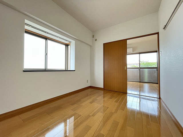 部屋３