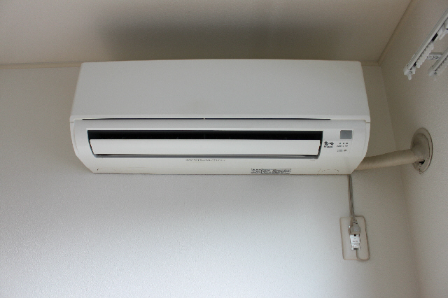 冷暖房器具
