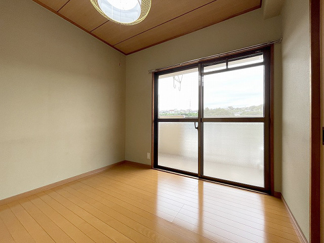 部屋３