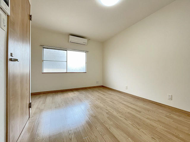 部屋３