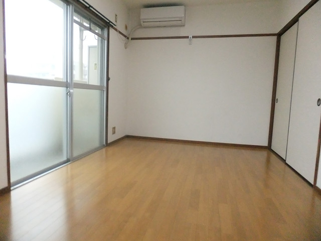部屋３