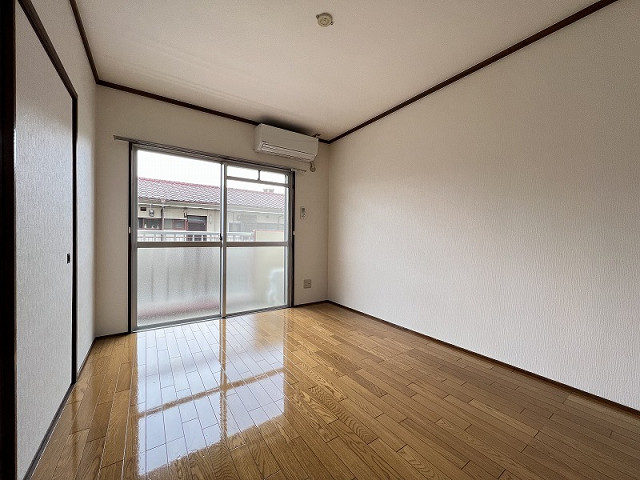 部屋３