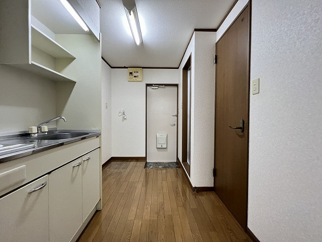 部屋３