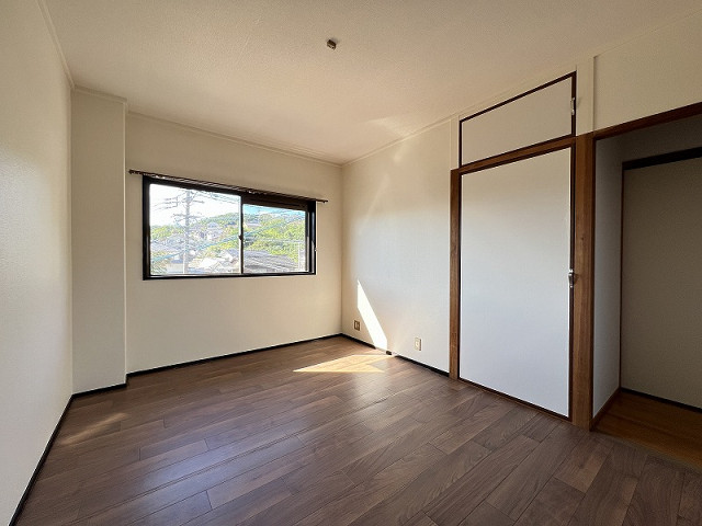 部屋３
