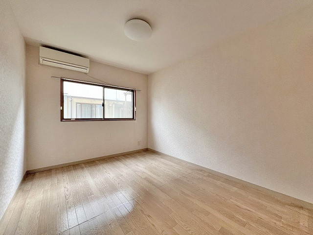 部屋３