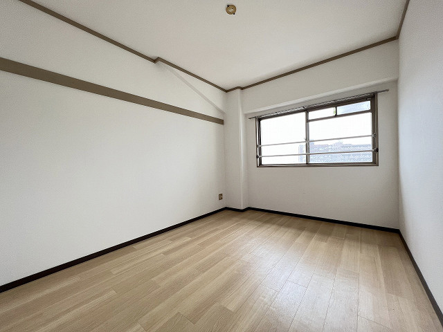 部屋３