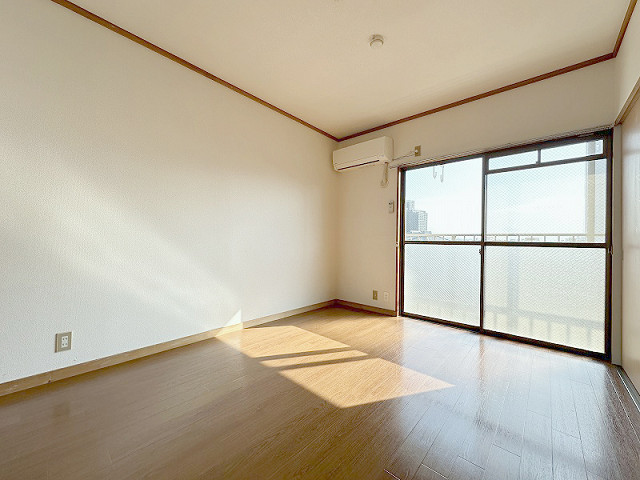 部屋３
