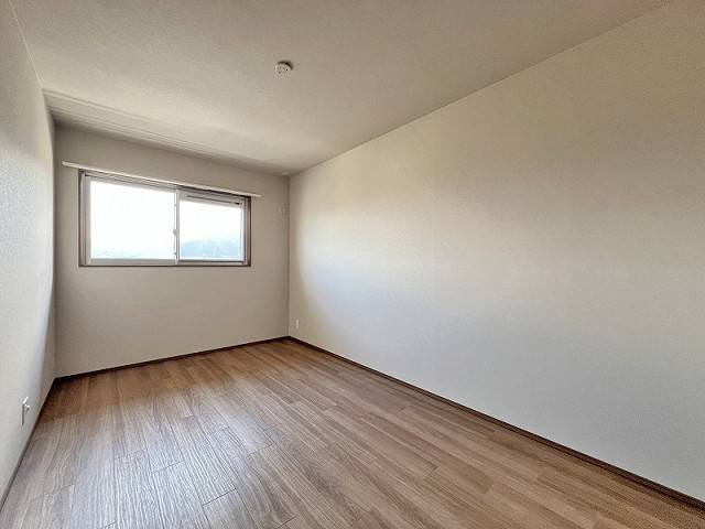 部屋３