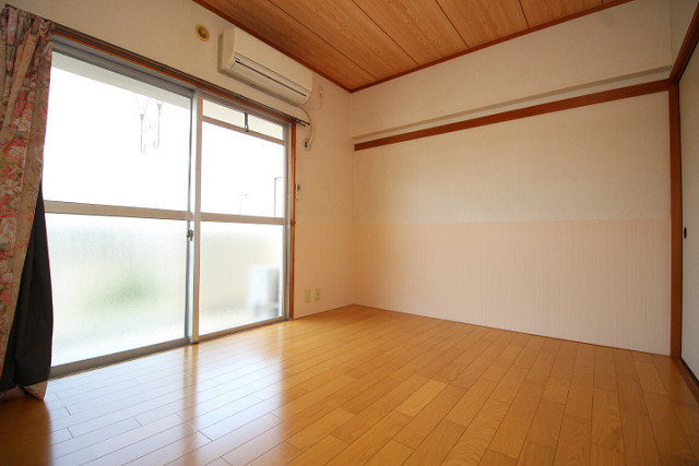 部屋３