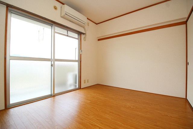 部屋３