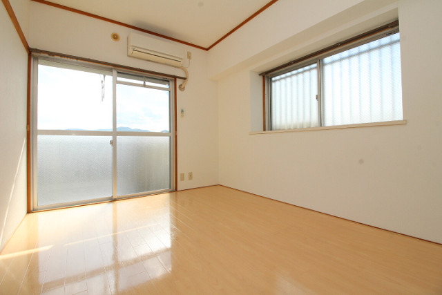 部屋３
