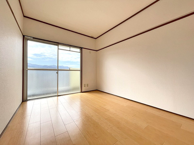 部屋３