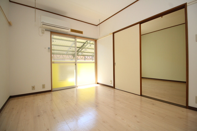部屋３